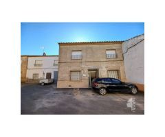 A la venta enorme chalet en Caravaca de la Cruz