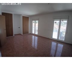 CASA ADOSADA EN VENTA EN CASTELL DE CASTELLS - ALICANTE CON 3 HABITACIONES