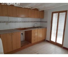 CASA A LA VENTA EN ONDA - CASTELLON CON 3 HABITACIONES