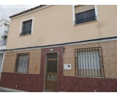 CASA A LA VENTA EN YECLA - MURCIA CON TERRAZA Y 3 HABITACIONES