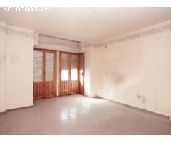 PISO DE CUATRO DORMITORIOS A LA VENTA EN YECLA - MURCIA