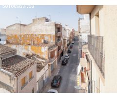 PISO DE CUATRO DORMITORIOS A LA VENTA EN YECLA - MURCIA
