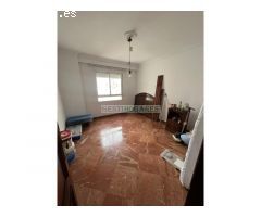 GRAN PISO EN PLAZA DE ARMAS