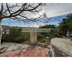 FINCA RUSTICA CON CASA DE CAMPO Y BOXES