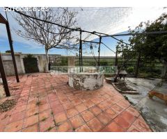 FINCA RUSTICA CON CASA DE CAMPO Y BOXES