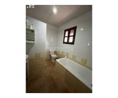 FINCA RUSTICA CON CASA DE CAMPO Y BOXES