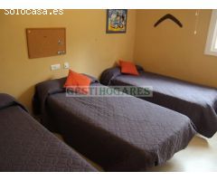 CHALET URBANO Y URBANIZADO CON PISCINA