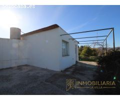 Magnifico terreno de Regadio con casa para disfrutar en Alhaurin de la Torre