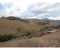 EXTENSA FINCA CON RUINA Y POSIBILIDADES DE CONSTRUCION