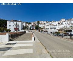 Se vende piso en Tolox con plaza de aparcamiento