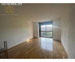 SE VENDE UN PISO BONITO EN MONTECARMELO