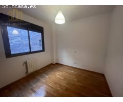 SE VENDE UN PISO BONITO EN MONTECARMELO