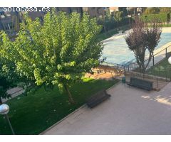 SE VENDE UN PISO BONITO EN MONTECARMELO