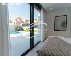 Exclusivas Villas de Obra Nueva: Lujo y Modernidad en la Costa Blanca