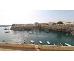Casa en primera línea de mar en Es Castell