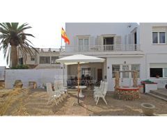 Casa en primera línea de mar en Es Castell