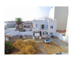 Casa en primera línea de mar en Es Castell