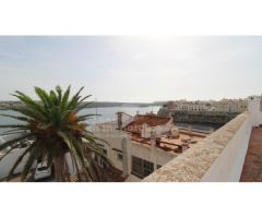 Casa en primera línea de mar en Es Castell