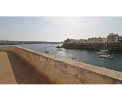 Casa en primera línea de mar en Es Castell