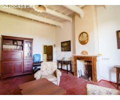 Finca rústica a pocos metros del centro de Ciutadella