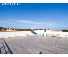 Moderno chalet con vistas al mar en Addaia
