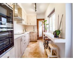 Preciosa casa unifamiliar con garaje, jardín y terrazas en Mahón