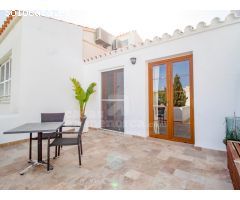 Preciosa casa unifamiliar con garaje, jardín y terrazas en Mahón