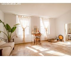 Preciosa casa unifamiliar con garaje, jardín y terrazas en Mahón