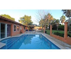 Casa de campo muy privada en la tranquila zona de Llucmaçanes,