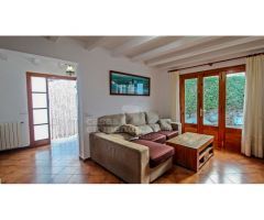 Chalet con piscina y garaje en Son Vilar
