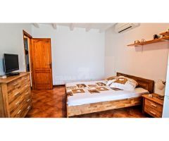 Chalet con piscina y garaje en Son Vilar