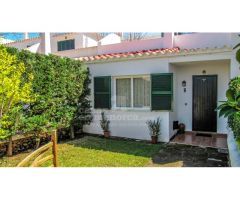 Chalet adosado con jardín en Calan Blanes