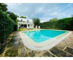 Chalet con piscina en Coves Noves