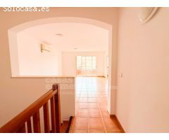 Casa con garaje y piscina en Es Castell
