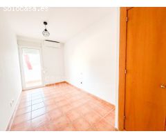Casa con garaje y piscina en Es Castell