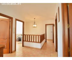 Villa independiente en el Coto con piscina privada