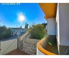 Villa independiente en el Coto con piscina privada