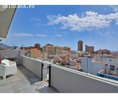 Ático exclusivo con estudio independiente y espectaculares vistas al mar -