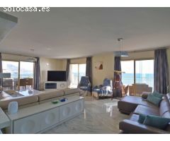 Ático exclusivo con estudio independiente y espectaculares vistas al mar -
