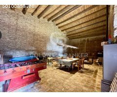 Masía con Oportunidad de Desarrollo en Garrigàs, Costa Brava, Alt Empordà