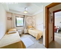 Villa de lujo en Vilajuïga, a 9 km de las playas de la Costa Brava