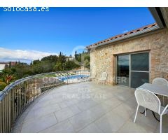 Villa de lujo en Vilajuïga, a 9 km de las playas de la Costa Brava