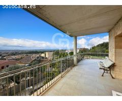 Villa de lujo en Vilajuïga, a 9 km de las playas de la Costa Brava