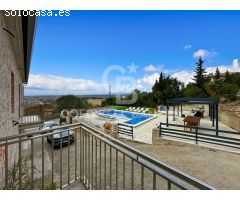 Villa de lujo en Vilajuïga, a 9 km de las playas de la Costa Brava