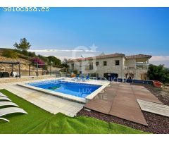 Villa de lujo en Vilajuïga, a 9 km de las playas de la Costa Brava