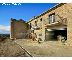 Villa de lujo en Vilajuïga, a 9 km de las playas de la Costa Brava