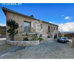 Villa de lujo en Vilajuïga, a 9 km de las playas de la Costa Brava