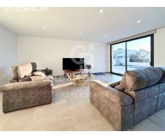 Chalet de lujo con piscina en Empuriabrava