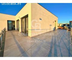 Chalet de lujo con piscina en Empuriabrava