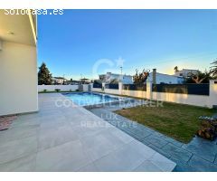 Chalet de lujo con piscina en Empuriabrava